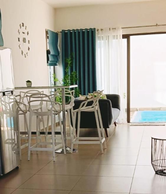 3Bed Villa With Private Pool And Rooftop With A Sea View In Flic-En-Flac, Mauritius Buitenkant foto